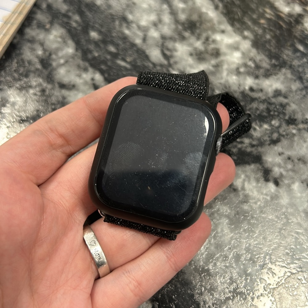 Apple Watch Series 4 space grey 40mm